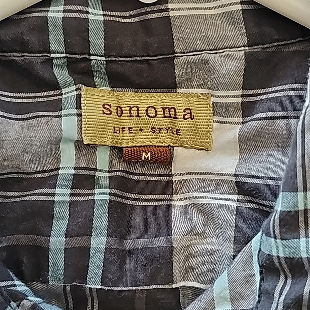 Shirt - Picture 4 of 4